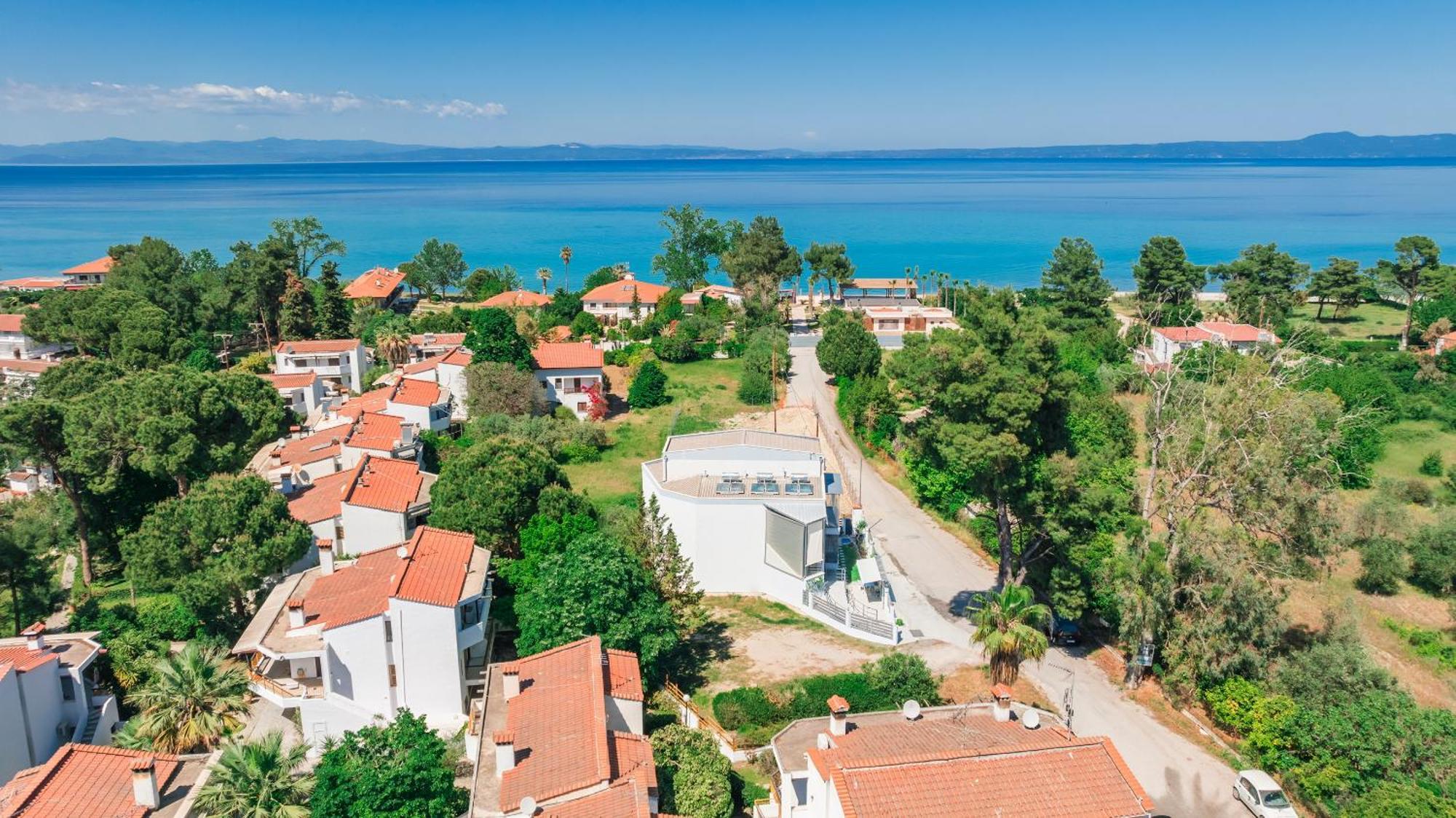 Artemida Suites Ханиоти Экстерьер фото